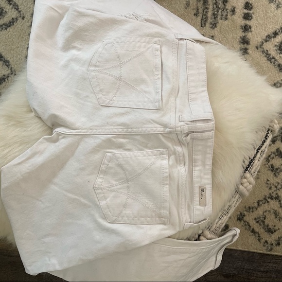 Kut from Kloth white distressed painted Catherine boyfriend jeans size 4 - Picture 3 of 5